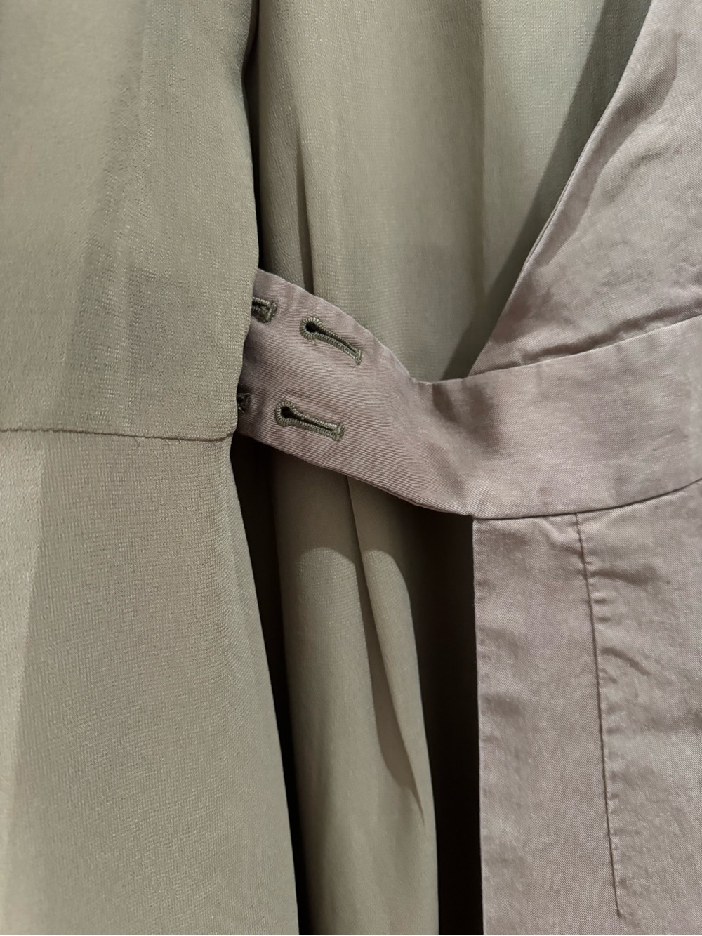 Banana Republic Sleeveless Wrap Dress Olive Sz. 6 - Picture 3 of 5